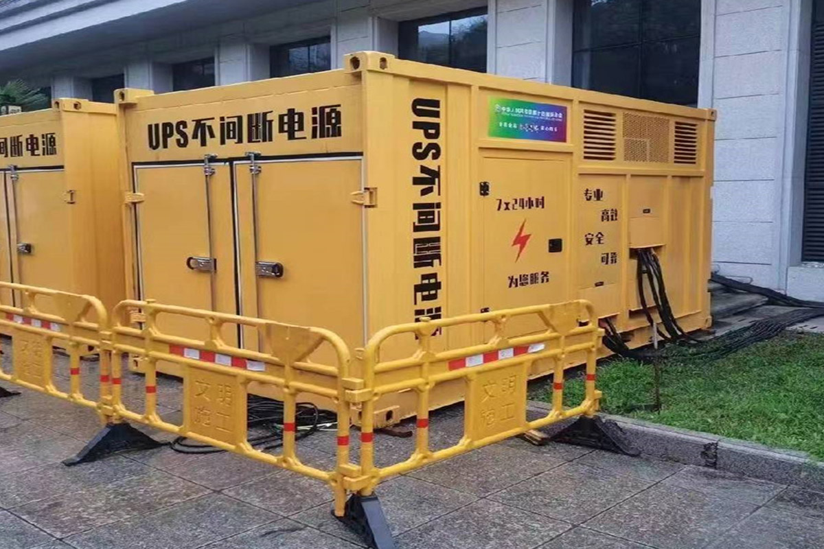 清城发电机租赁施工现场